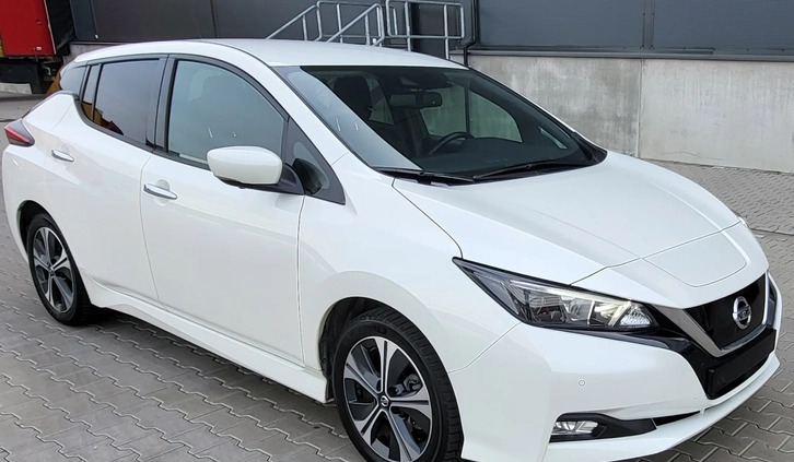 Nissan Leaf cena 71900 przebieg: 54000, rok produkcji 2019 z Limanowa małe 742